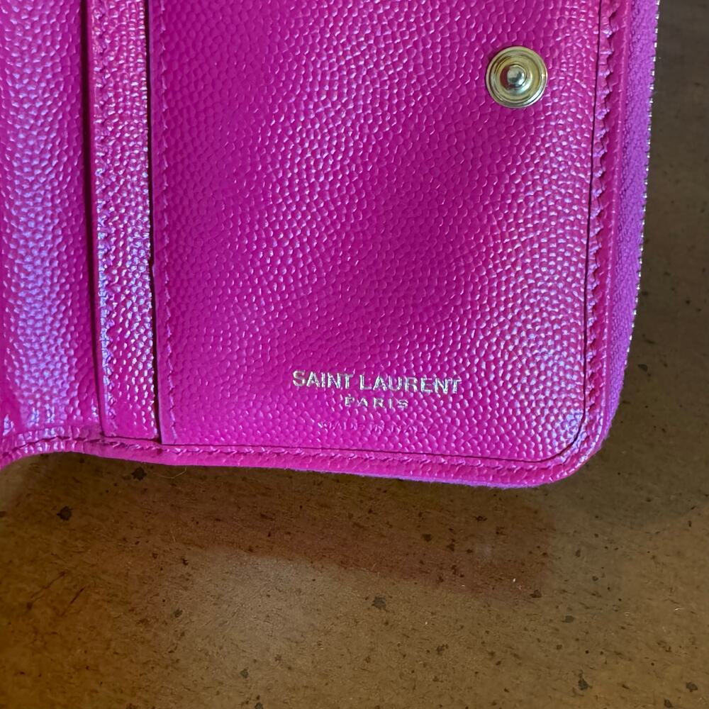 Saint Laurent YSL Quilted Compact Wallet Pink Leather - Picture 10 of 14